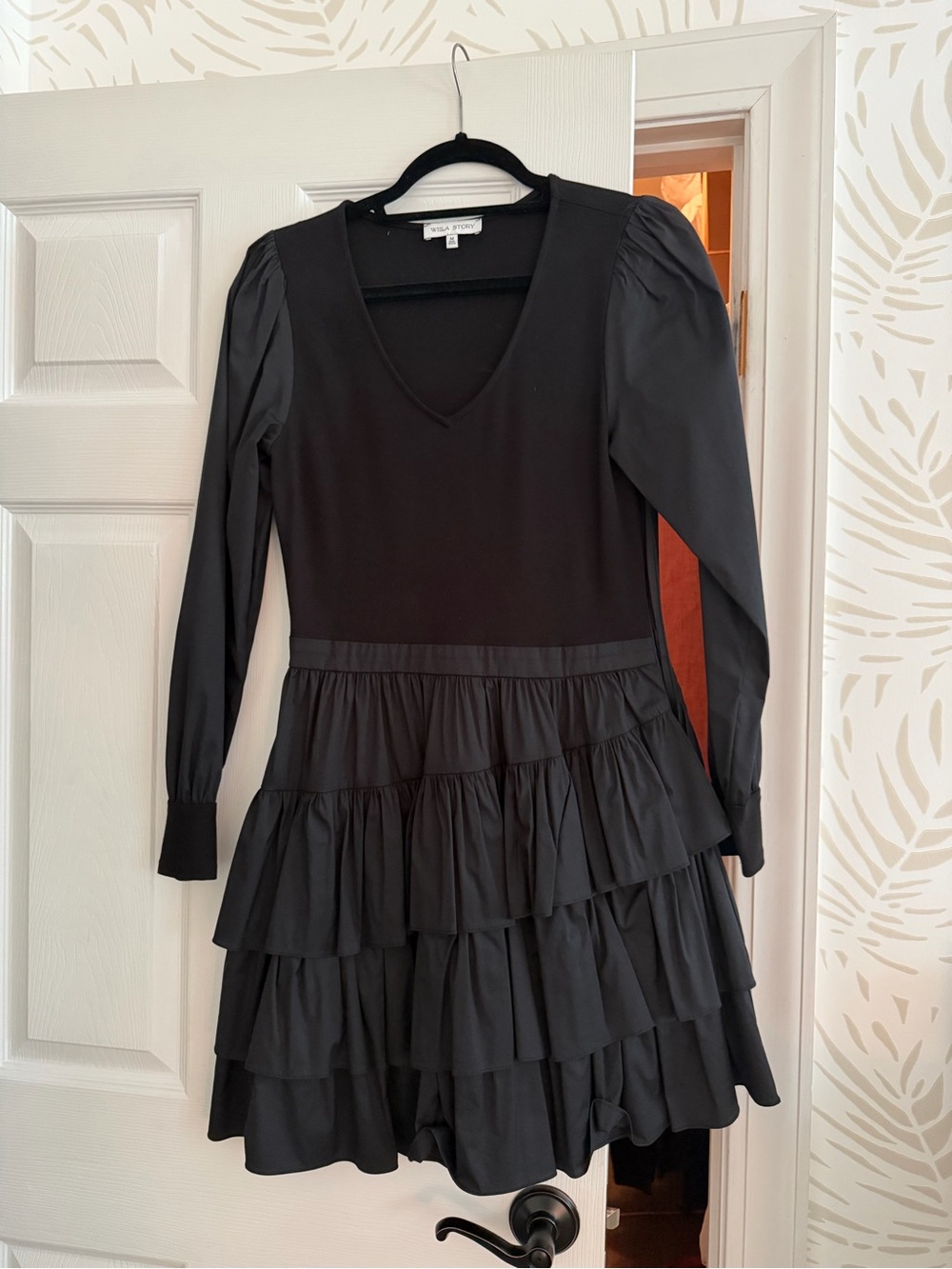 Willa Story Tiered Puffed Sleeve Black Mini Dress